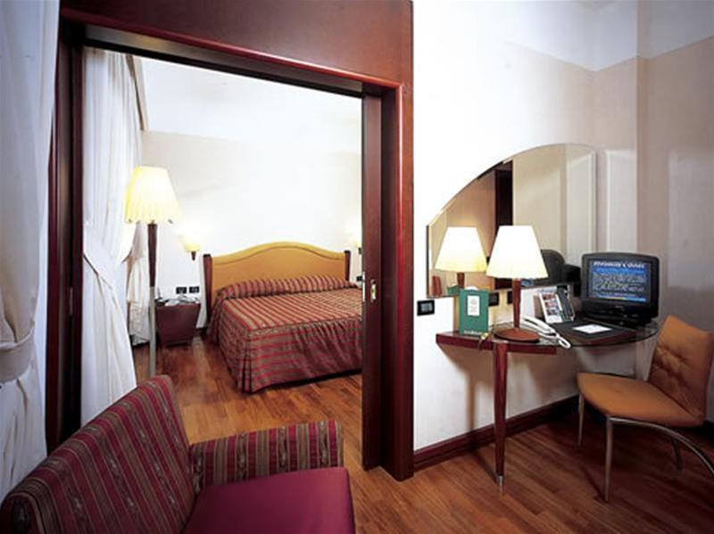Nh Milano Machiavelli Hotel Room photo